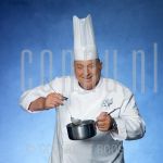 30-06-2005 Cas Spijkers at studio in Amsterdam.

[keywords]Posed, Half Length, Smiling[/keywords]